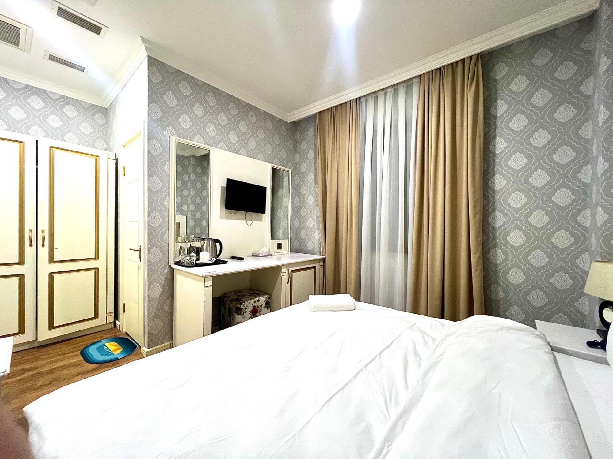 Maris Hotel Baku Luaran gambar